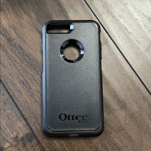 iPhone 8plus/7plus Otter Box - Picture 1 of 2